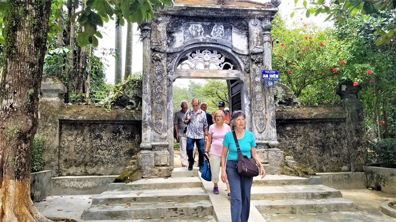 An Hien traditional House - Hue Tour