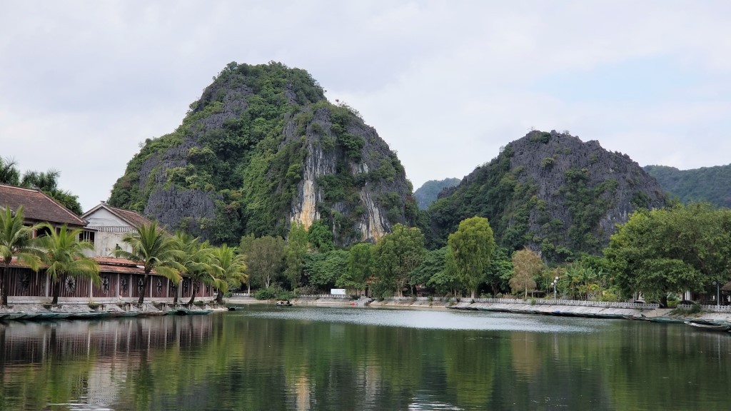 Tam Coc - Ninh Binh highlights