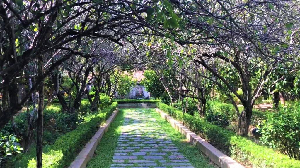 An Hien Garden House - Hue attractions