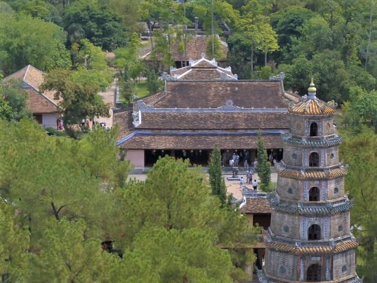 Thien Mu Pagoda - Hue City Tour